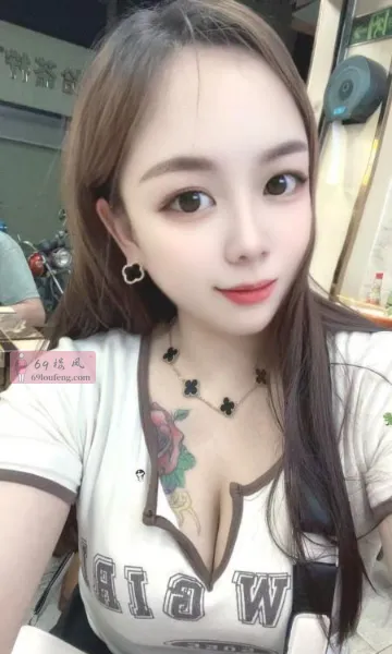 服务系舌吻骚妇 - 广东-广州 楼凤实拍第4张