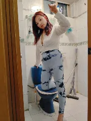 大战秦淮颖儿 真实工作室环境 (地点：江苏 - 南京)