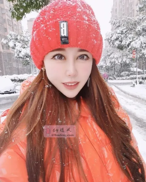 雨花吾悦兼职美甲师 - 江苏-南京 楼凤实拍第2张