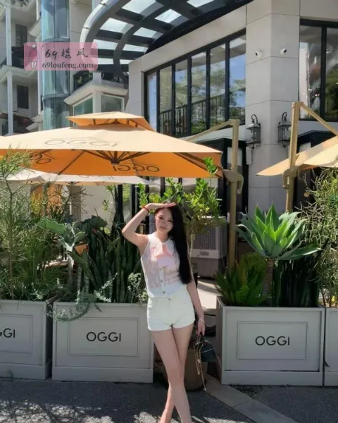 三食喷泉小雨 - 广东-深圳 楼凤实拍第3张