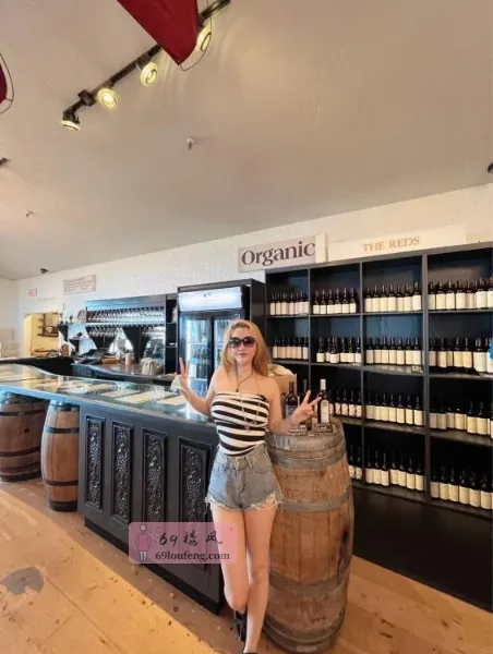 广州大胸性感姐姐 - 广东-广州 楼凤实拍第2张