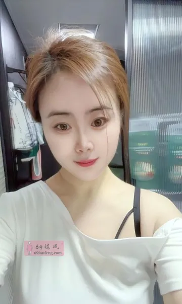 服务系骚妇艾米 - 山西-太原 楼凤实拍第1张