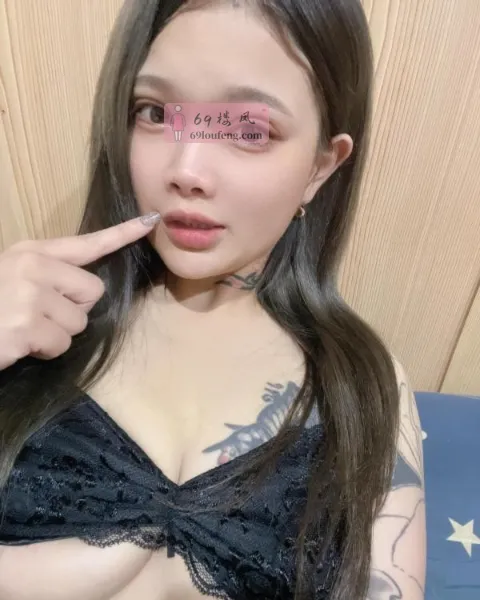 纹身御姐莉莉 - 江苏-无锡 楼凤实拍第3张