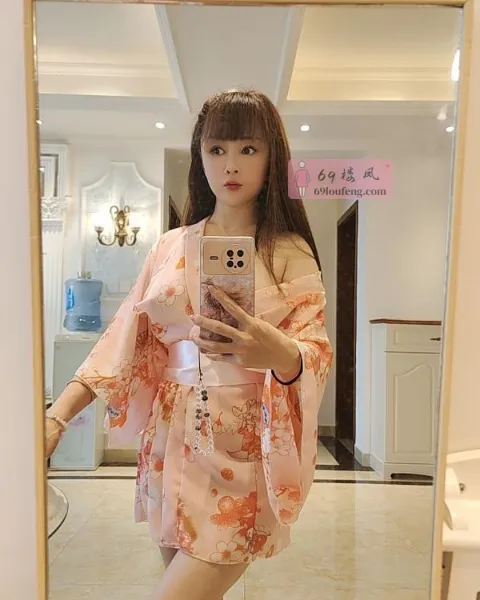 服务控少妇 - 四川-成都 楼凤实拍第2张