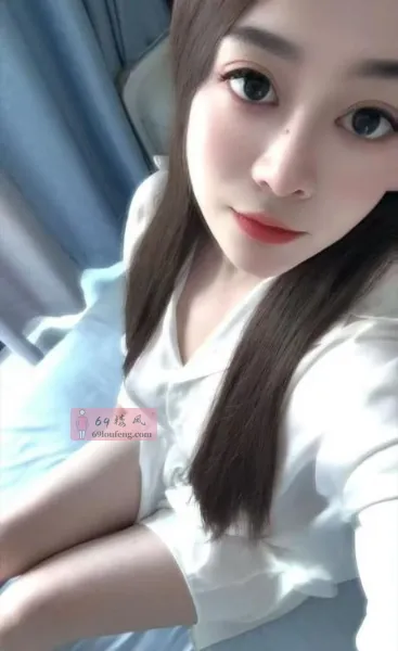 大胸桃桃老师 - 广东-广州 楼凤实拍第3张