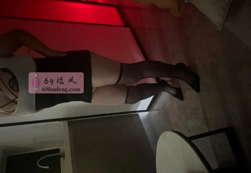 巨乳美妇朵朵 - 广东-广州 楼凤实拍第1张