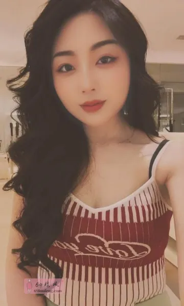 武侯区瑜伽老师 - 四川-成都 楼凤实拍第1张