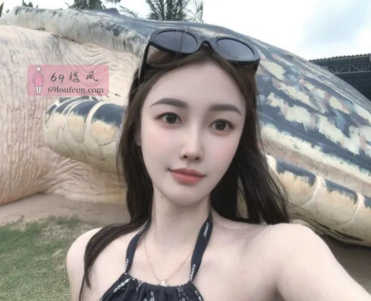 胸大皮肤白茶茶老师 - 广东-深圳 楼凤实拍第1张