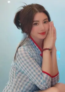 福田旗袍御姐夏天 真实工作室环境 (地点：广东 - 深圳)