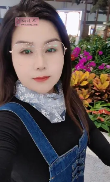 徐汇区大屁股熟女 - 上海-徐汇区 楼凤实拍第2张