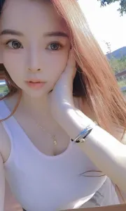 民治G杯巨乳妹 广东 - 深圳线下实拍无遮挡