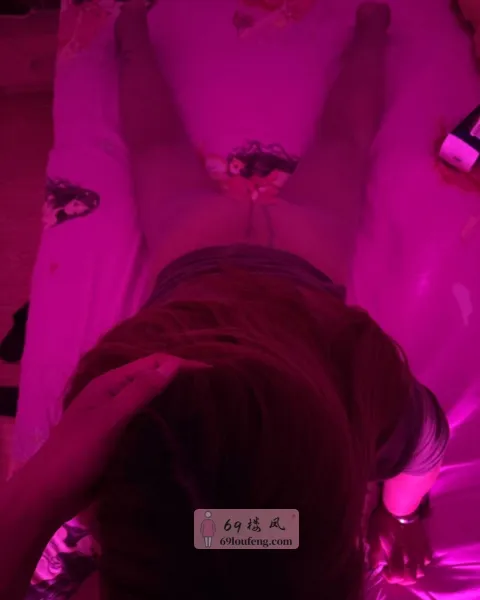 口活不错的熟女 - 江苏-南京 楼凤实拍第2张