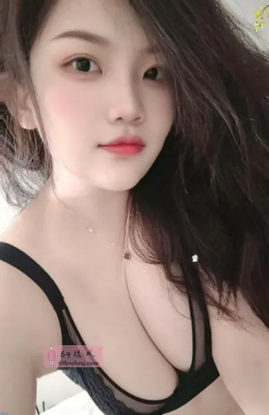 天河AV大胸妹 - 广东-广州 楼凤实拍第1张