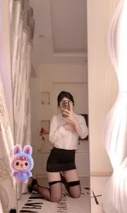 上海 - 闵行区 附近最火老师 小萝莉可御姐小十七 照片墙