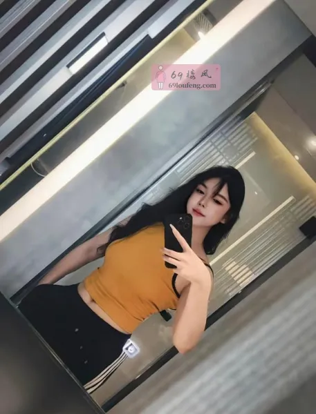 长腿大胸情趣妹子 - 上海-普陀区 楼凤实拍第4张