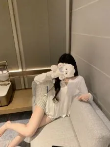 浙江 - 杭州 宅男福利推荐：拱墅区抓龙筋找粘粘 实景