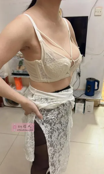 罗湖巨乳怡儿 - 广东-深圳 楼凤实拍第1张