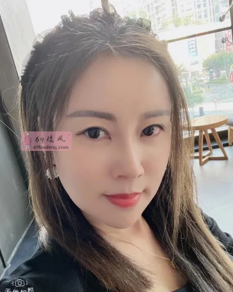 骚妇晚晚 - 广东-深圳 楼凤实拍第2张