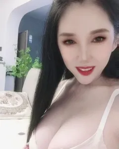 点击查看 江苏 - 无锡 大胸依依姐 更多实拍详情