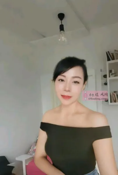 激情舌吻少妇 - 广东-广州 楼凤实拍第2张