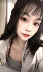 童颜巨乳伊伊 现场拍摄照片 (江西 - 南昌)