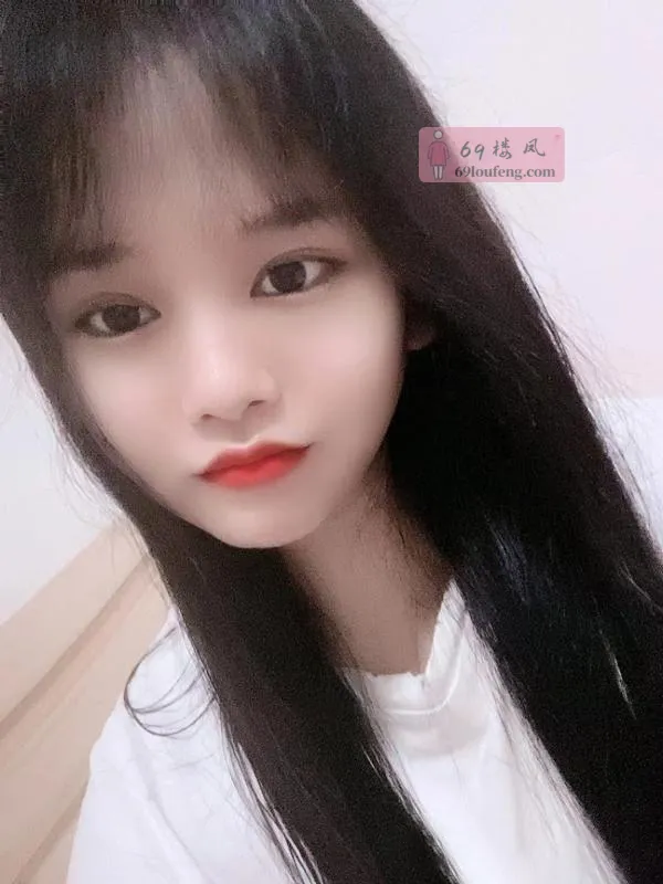 广州舌吻妹子 - 广东-广州 楼凤实拍第2张