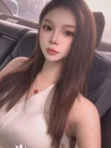 龙华区蜜糖 真实工作室环境 (地点：广东 - 深圳)