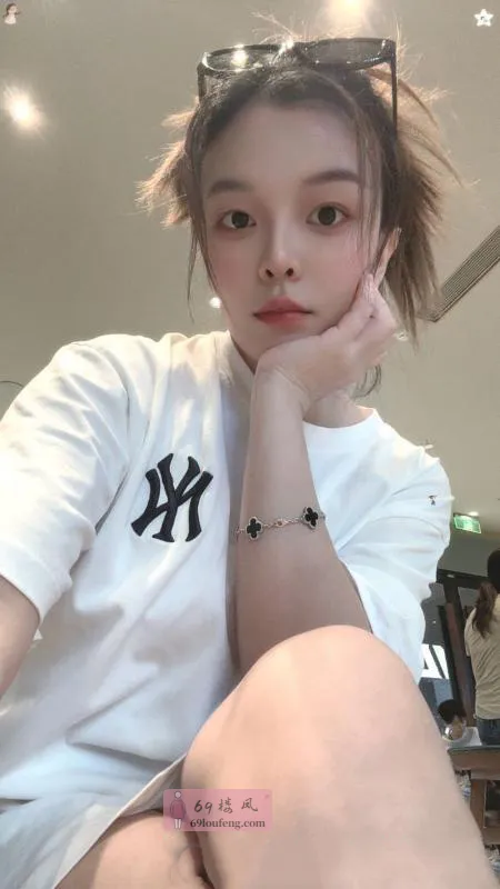 光谷服务系小御姐 - 湖北-武汉 楼凤实拍第1张