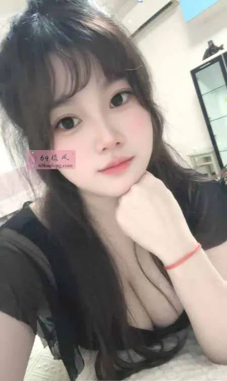 龙华区大长腿骚妹 - 广东-深圳 楼凤实拍第1张