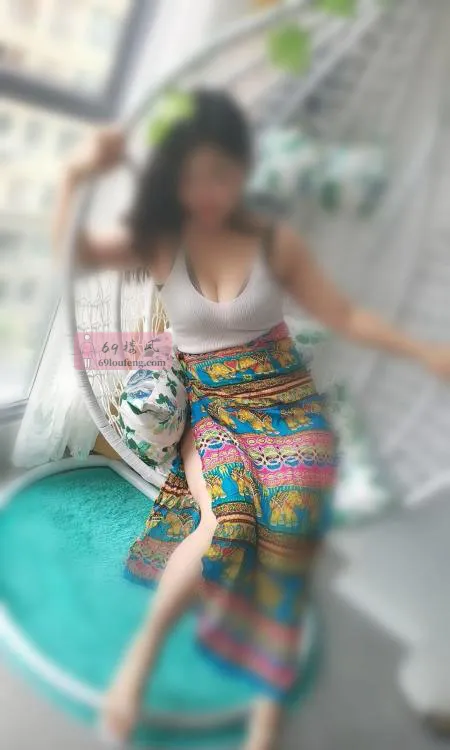 大奶肥臀熟女 - 湖北-武汉 楼凤实拍第2张