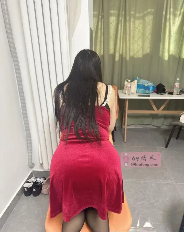 潘家园长身骚少妇 - 北京-朝阳区 楼凤实拍第3张