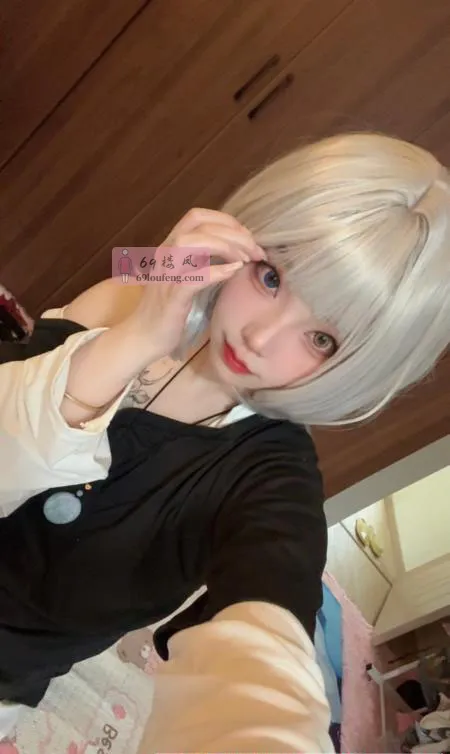 COS软软 - 上海-黄浦区 楼凤实拍第3张