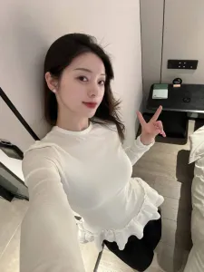 点击查看 四川 - 成都 【武侯区】实惠全套素人小姐姐 更多实拍详情