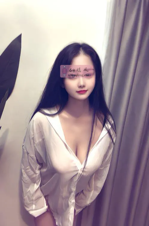 【南城】舌吻金莲可以拍AV - 广东-东莞 楼凤实拍第1张