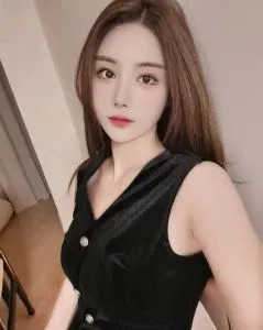 上海 - 静安区高颜值老师颜值大奶风骚绾绾实拍