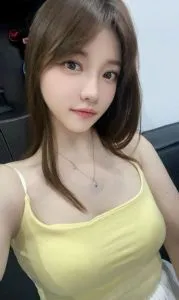 上海 - 静安区 楼凤圈口碑推荐：肤白大胸反差女友 照片