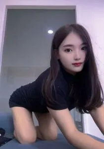 广东 - 深圳 宅男福利推荐：【宝安区】性感三通丹丹 实景