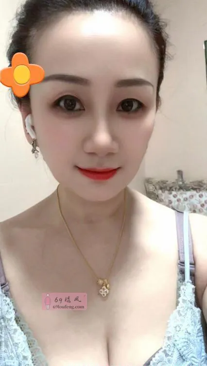 市中心泄火少妇 - 四川-成都 楼凤实拍第1张