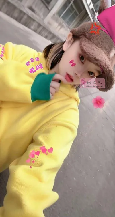 服务系小少妇 - 江苏-南京 楼凤实拍第2张