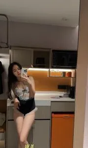 广东 - 深圳 附近最火老师 【宝安区】平面模特娜美纯欲 照片墙