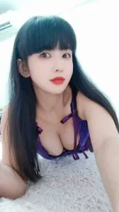 【宝安区】大胸骚妇 真实工作室环境 (地点：广东 - 深圳)