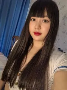 江苏 - 苏州高颜值老师【张家港市】丰满喷水妹实拍