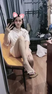 浙江 - 杭州 附近最火老师 【余杭区】美腿小灵 照片墙