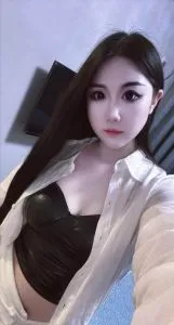 【独家】山东 - 青岛 老师 【市北区】cbd黑丝翘臀女孩 内部实拍