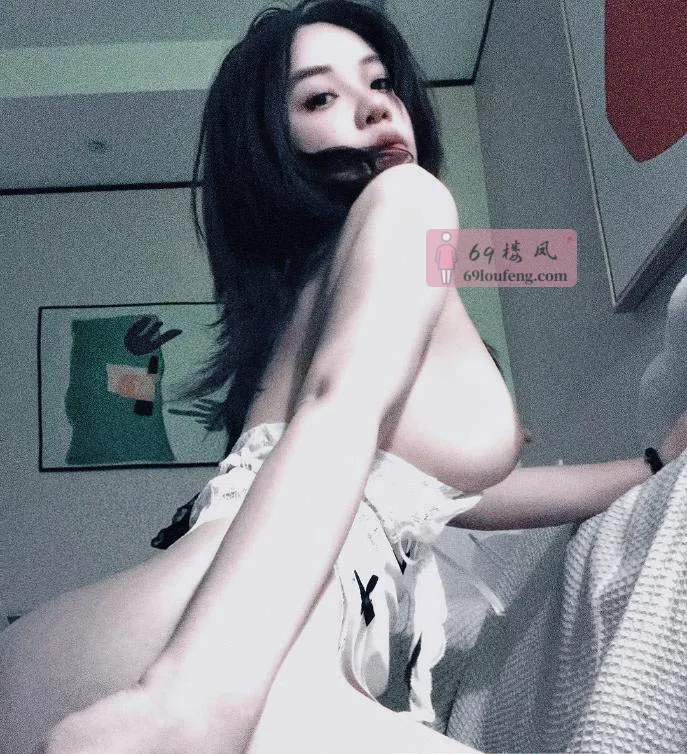 【秦淮区】巨乳翘臀猫咪老师 - 江苏-南京 楼凤实拍第1张