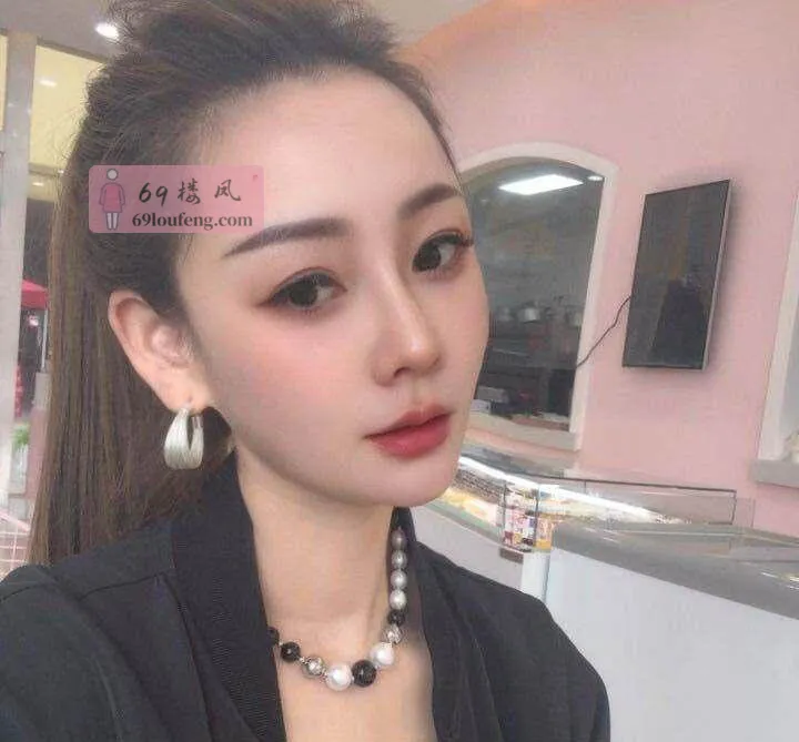 【西湖区】美乳御姐琳琳 - 浙江-杭州 楼凤实拍第2张