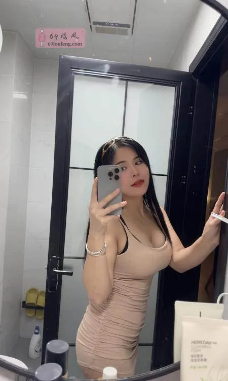 【天心区】风骚型大胸少妇 - 湖南-长沙 楼凤实拍第1张