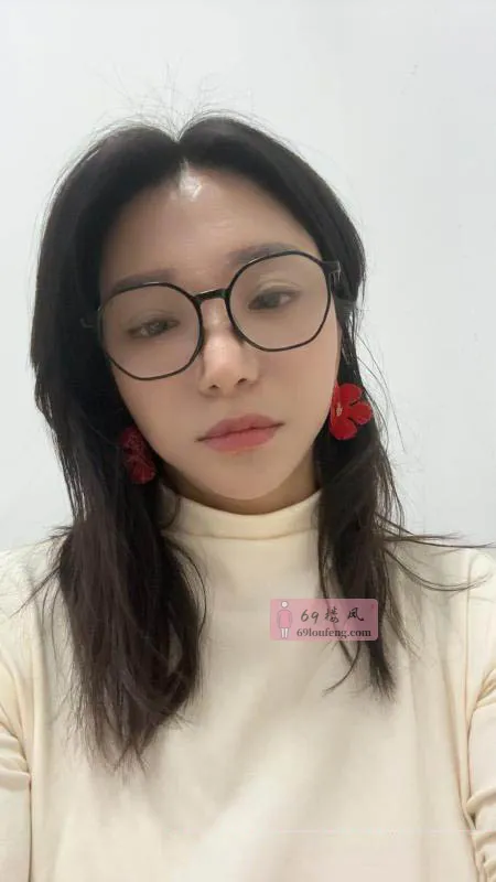 【上城区】大奶少妇 - 浙江-杭州 楼凤实拍第1张