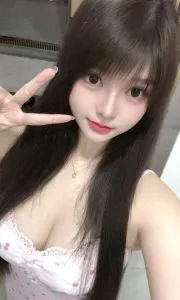 坂田小娇妻闹闹 真实工作室环境 (地点：广东 - 深圳)