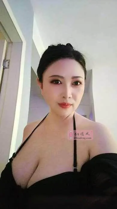 南门骚佳佳 - 四川-成都 楼凤实拍第2张